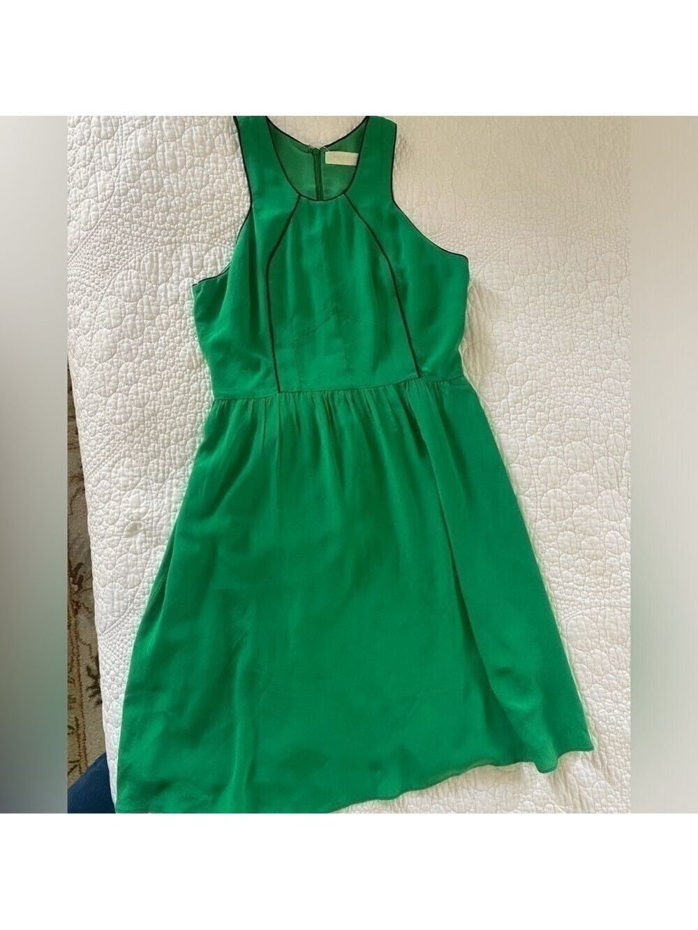 Mm Couture Dresses sleeveless, size small seaming/ piping in black pre loved - Picture 1 of 10
